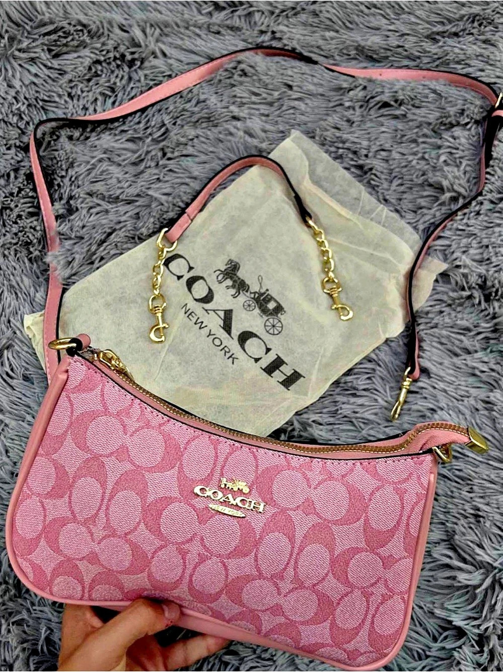 Coach Teri Shoulder Bag in Signature Jacquard Pink NWT